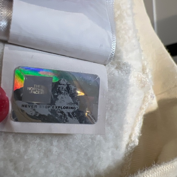 The North Face Trivert Pullover Hoodie beige front pouch pocket women size M - Picture 16 of 16